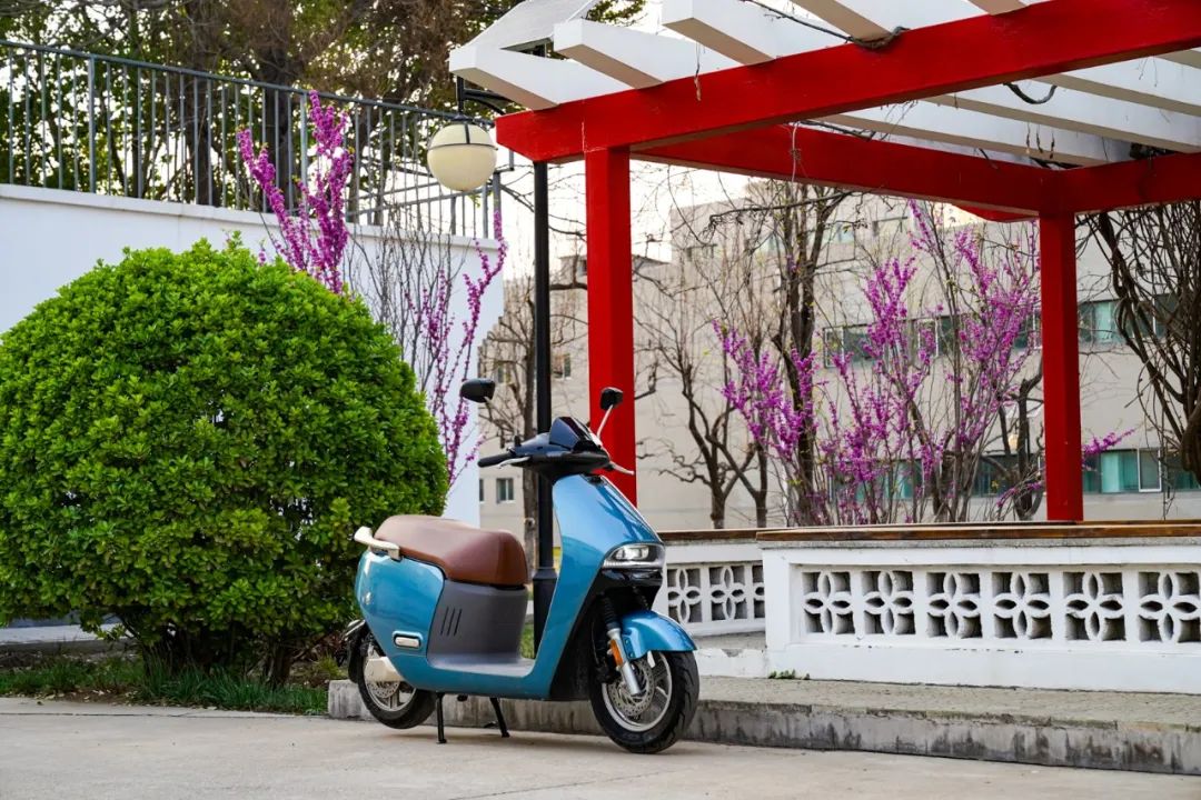 蓝鲨r1电摩官网,蓝鲨智能电摩r1