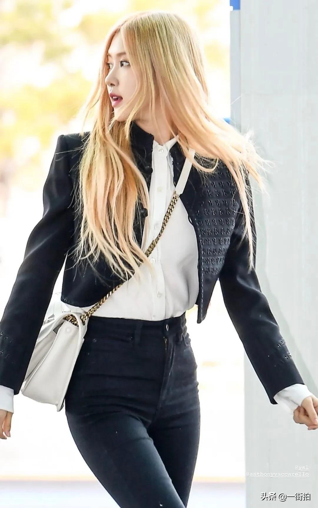 朴彩英蓝色法式长裙,朴彩英粉色玫瑰裙子