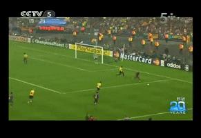 一个功臣,一个核心!流水的“瓜帅”铁打的巴萨,埃托奥何必较真