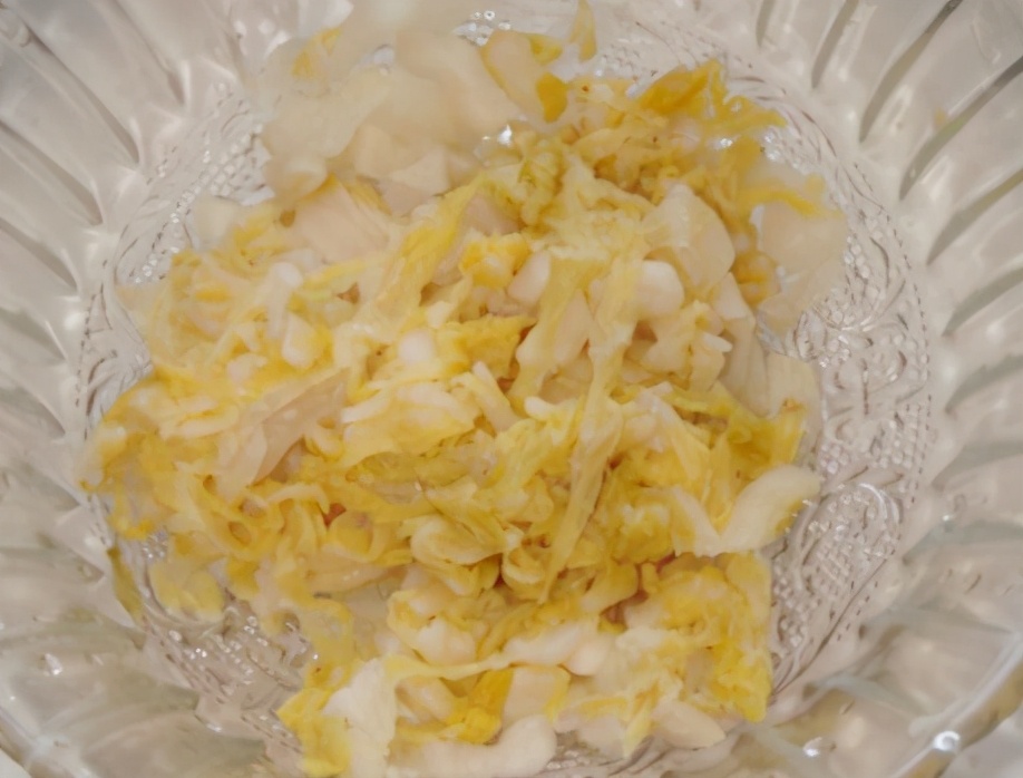 酸菜炖肉酸菜需要煮多长时间,酸菜炖肉太酸了