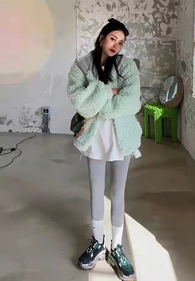 必不可少的鲨鱼裤,明星鲨鱼裤