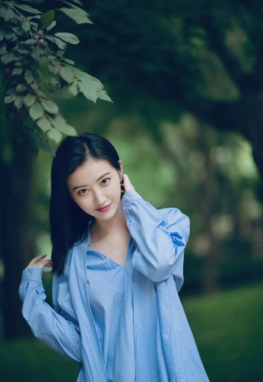 “资源大咖”景甜的失败上位史，和她背后的“大人物”男友们