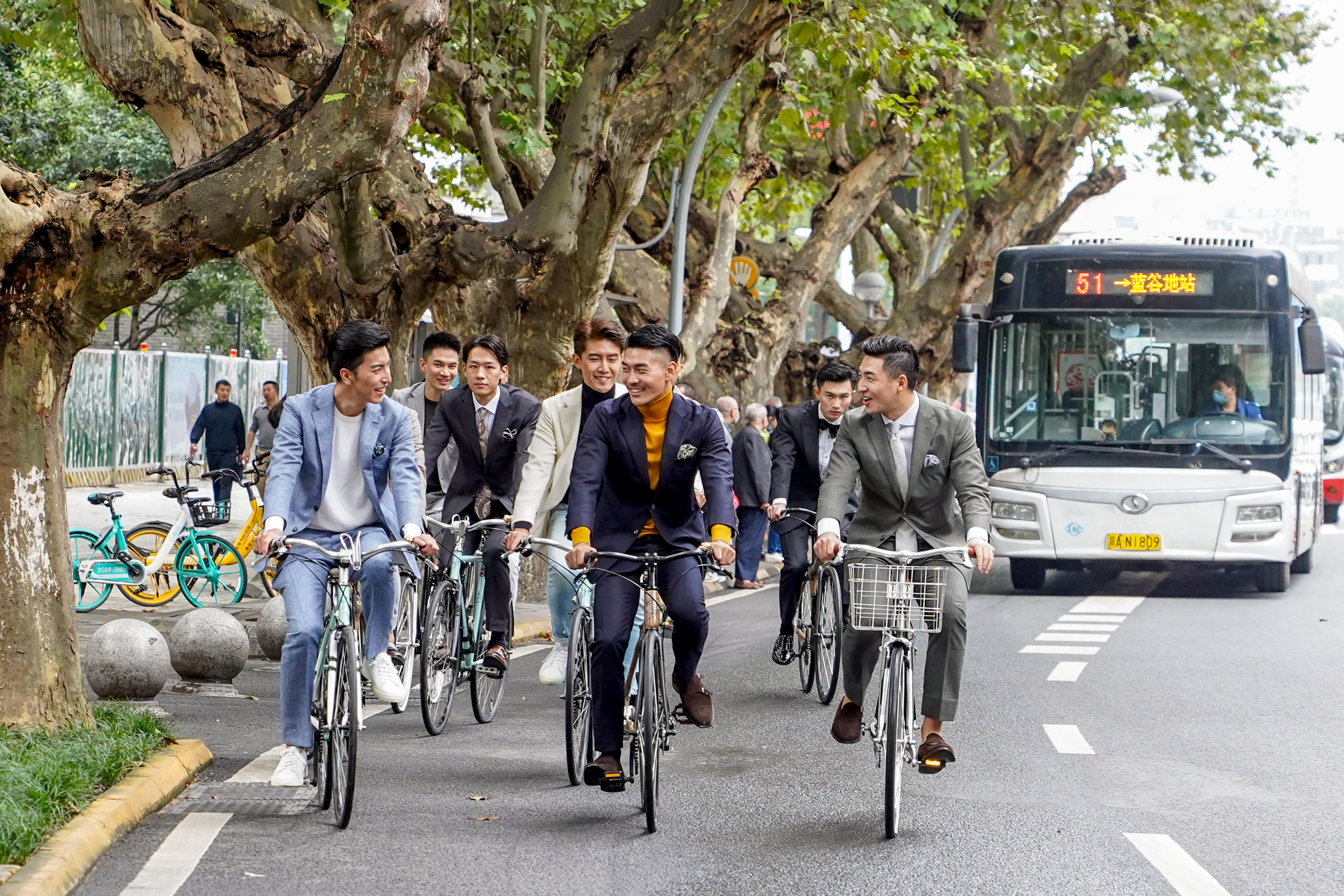 suitsupply鐢疯鍝佺墝,suitsupply鐨勪紤闂茶