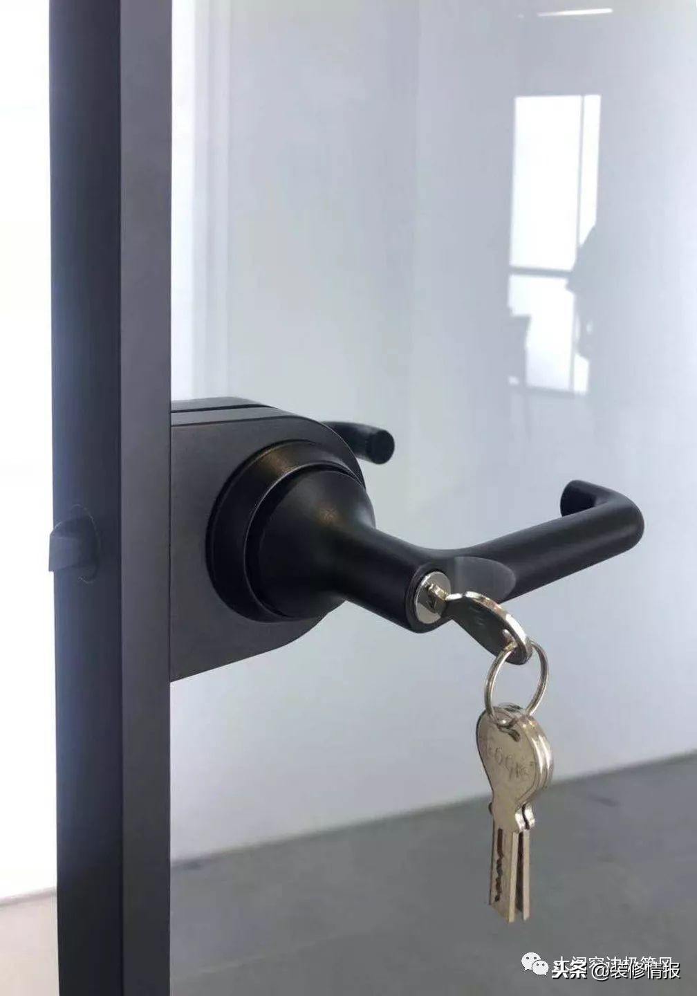 极窄隔断和普通隔断,极窄边框屏风隔断怎么选