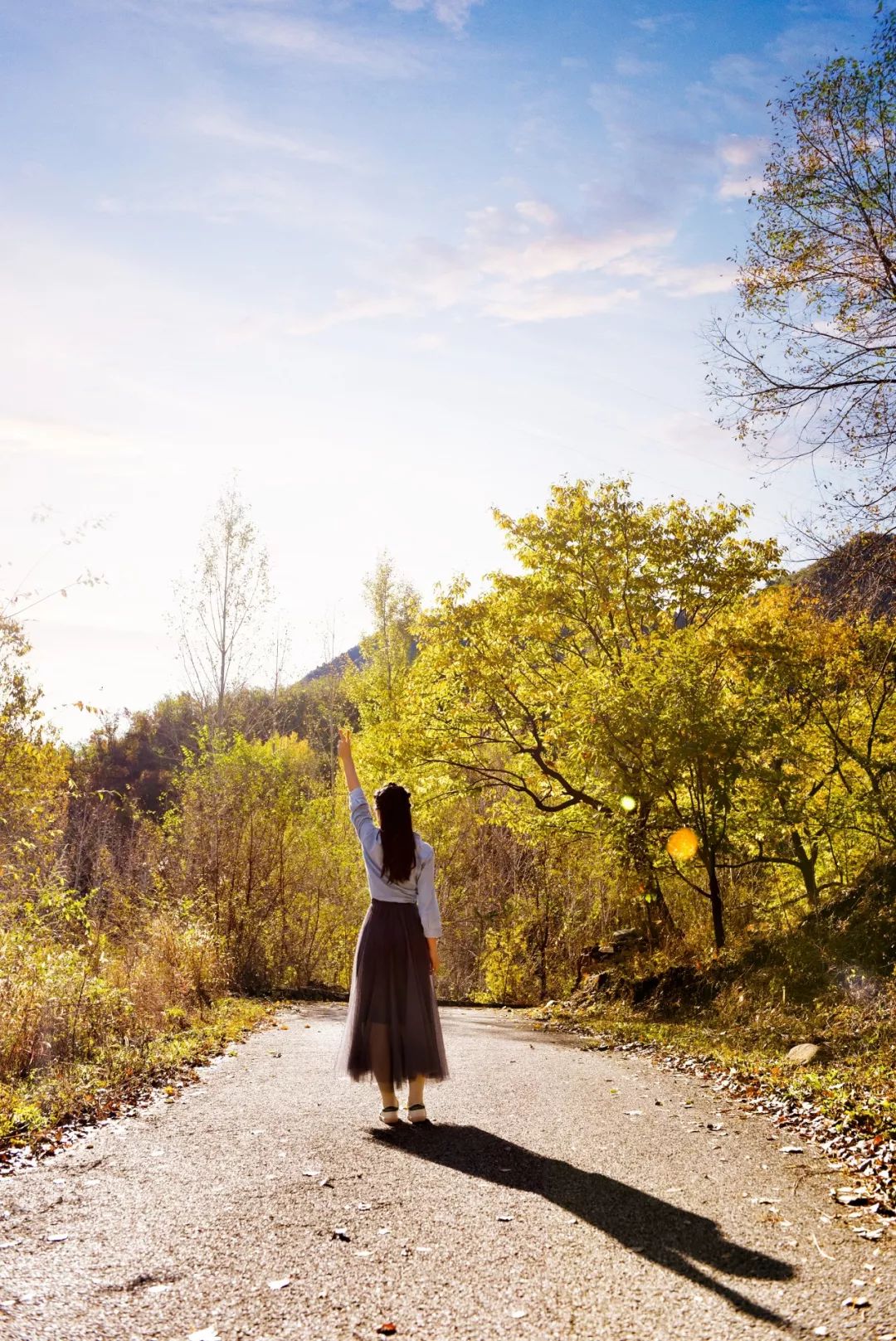 秋景徒步、汗蒸唱K,吃满族特色二八席,最适合团建的怀柔秘境