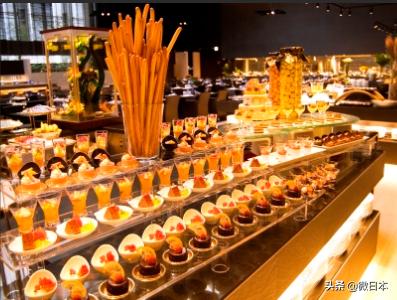 在日本的夜晚,在日本的晚餐