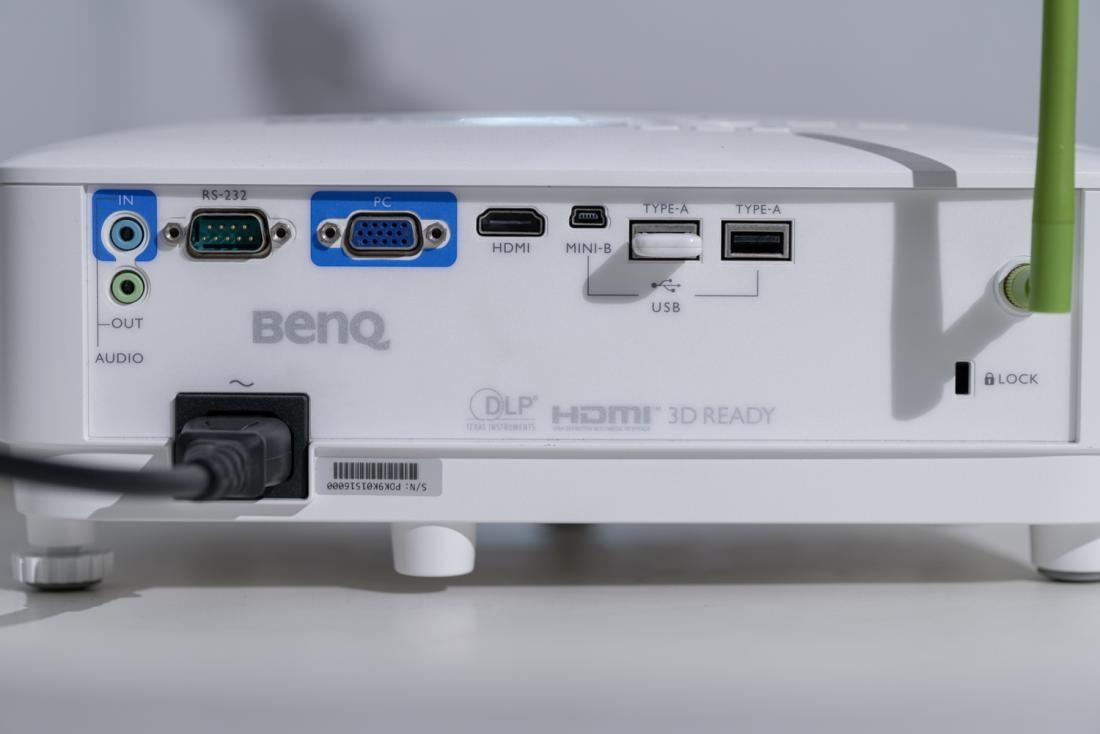 明基e540投影仪有什么功能,明基e520投影仪使用方法