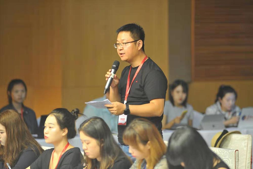 壮丽七十年奋斗新时代主题采访,壮丽70年奋斗新时代在线观看