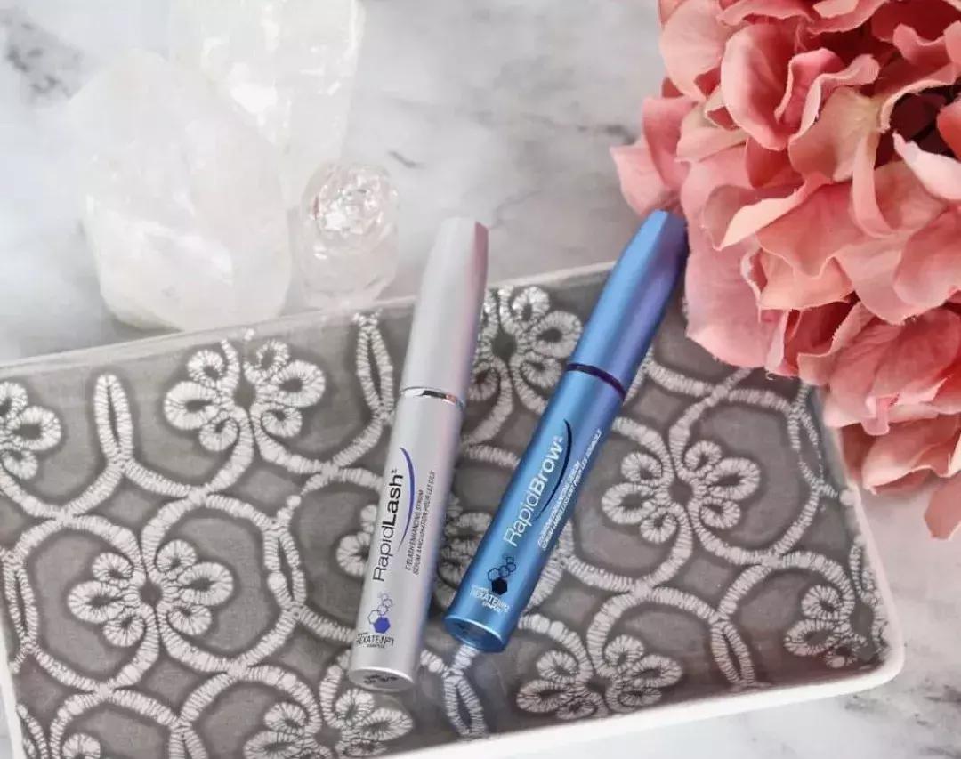 崔雪莉超短发,崔雪莉眉毛