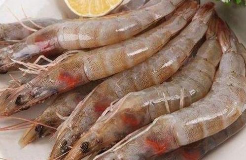 冻虾解冻后煮出来虾肉都发软碎了,白灼虾正确做法是冷水还是热水