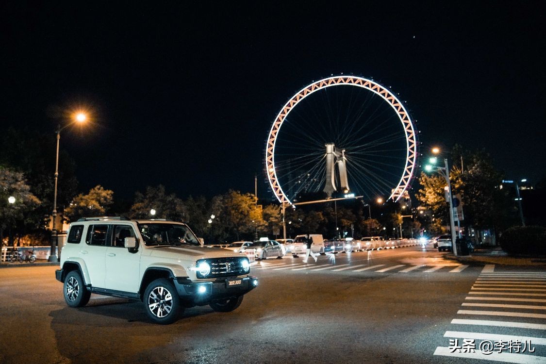 坦克300火爆的原因,坦克300动力试驾真实感受