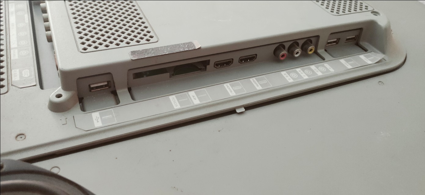 tcll55e5800a-ud电视拆卸步骤,tcl电视l50e5000a拆机图