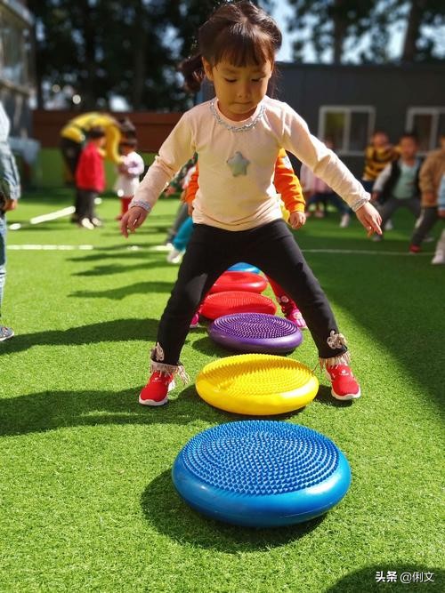 60个幼儿园智力游戏,幼儿园开发智力的游戏有哪些