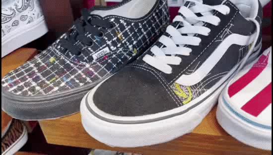 ysl口红礼盒限时抢购,ysl圣罗兰口红零元购