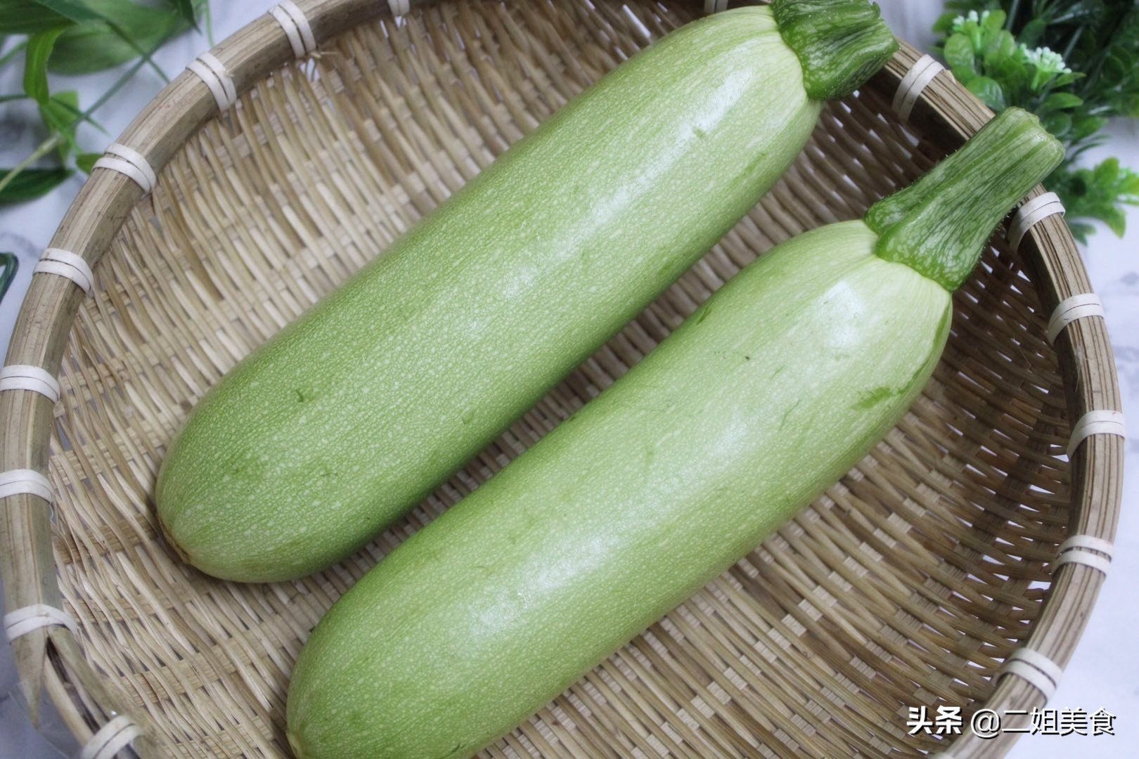 西葫芦买什么样的好,去超市买西葫芦怎么选