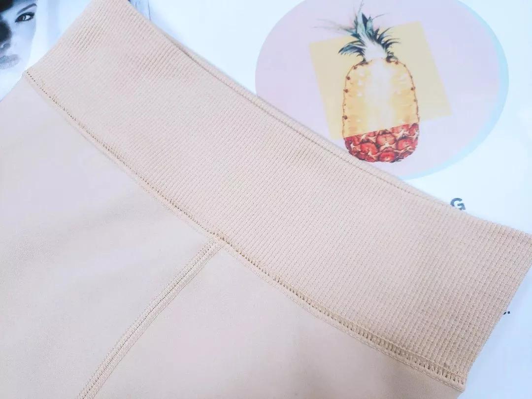 降温了！日本女星穿上了“光腿神器”，加绒保暖还时尚