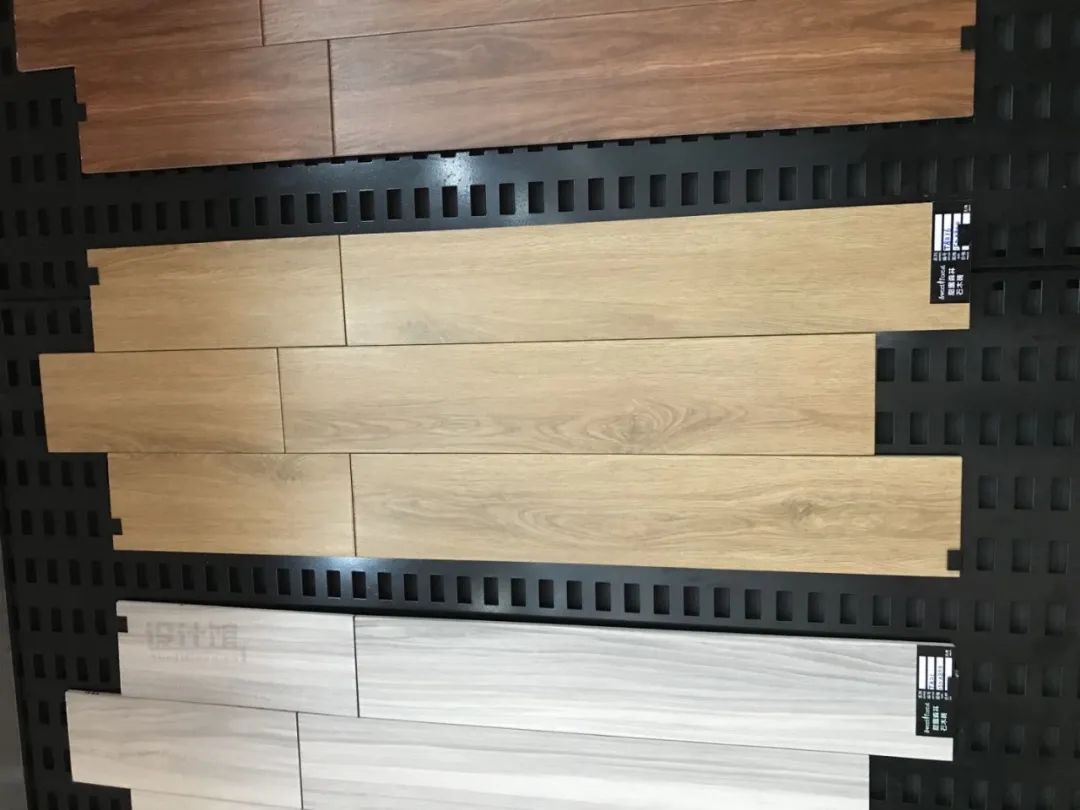 木纹砖好还是木地板好,木纹砖与木地板哪个划算