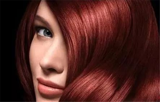 染发剂染到脸上怎么去除干净,染发剂弄到脸上怎么洗掉