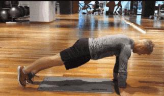 马甲线锻炼出腹肌的全教程,有了马甲线是不是练腹肌就容易了