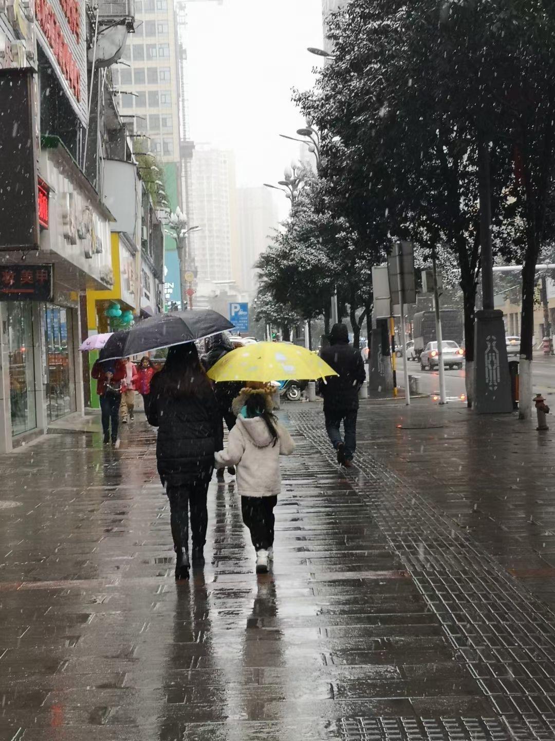 遵义金鼎山雪景,雪景景区推荐遵义