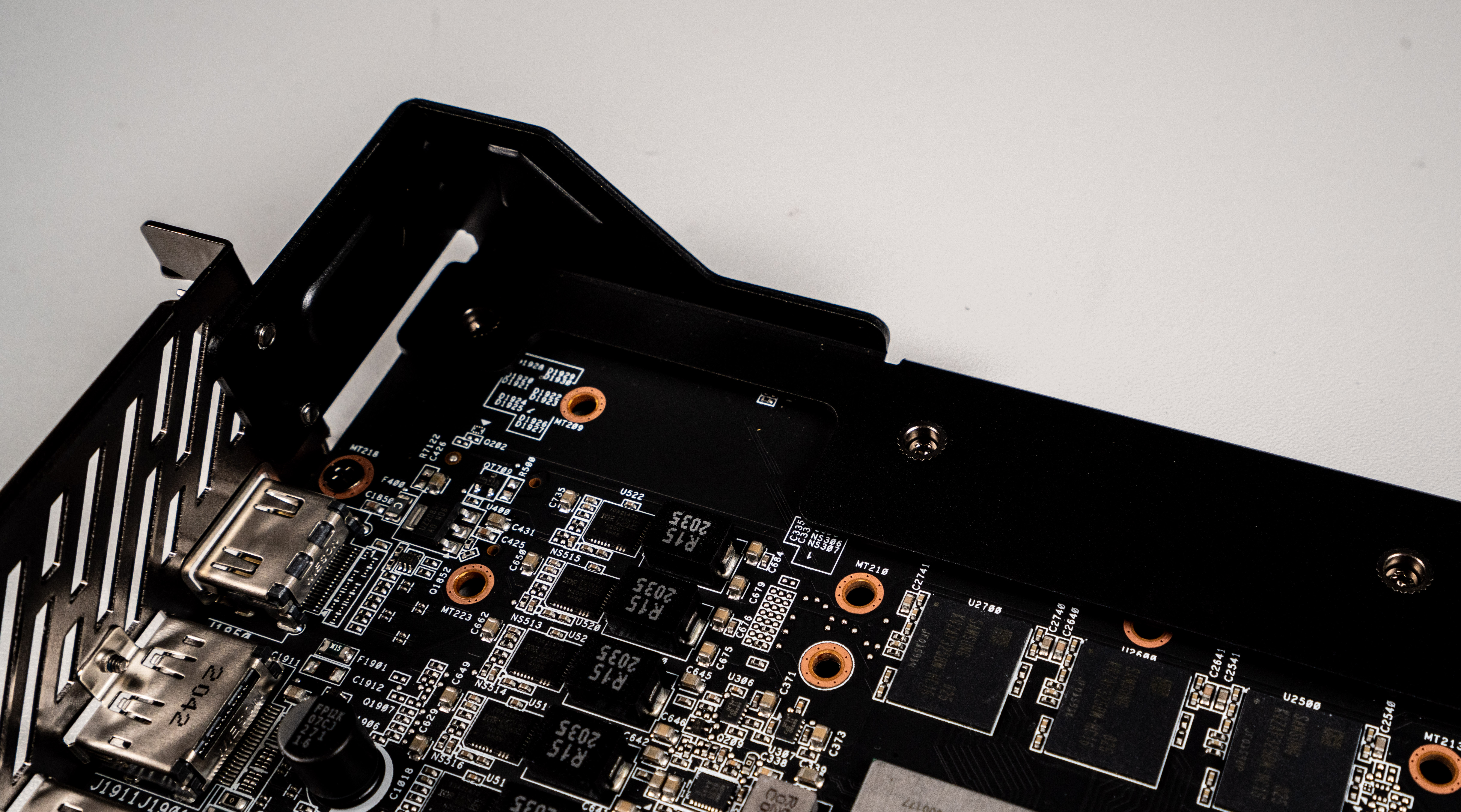 华擎rx6800显卡相当于什么水平,华擎6800显卡测评