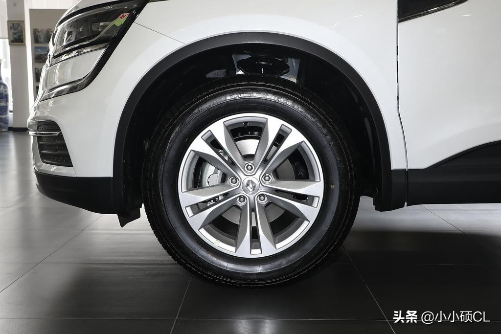 新款雷诺科雷傲和奇骏,雷诺科雷傲四驱版的缺点