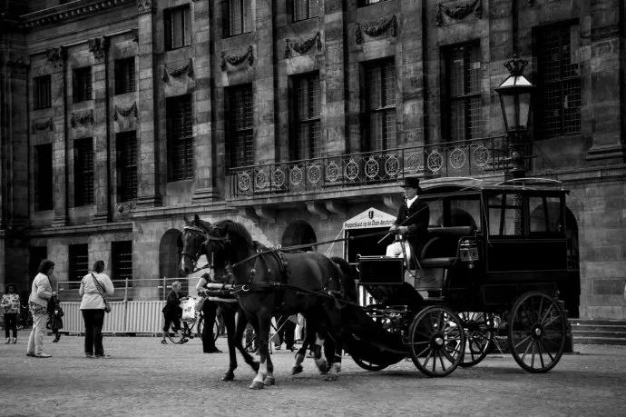 钱钟书用嘴说话直接进入你的心里,钱钟书保持沉默