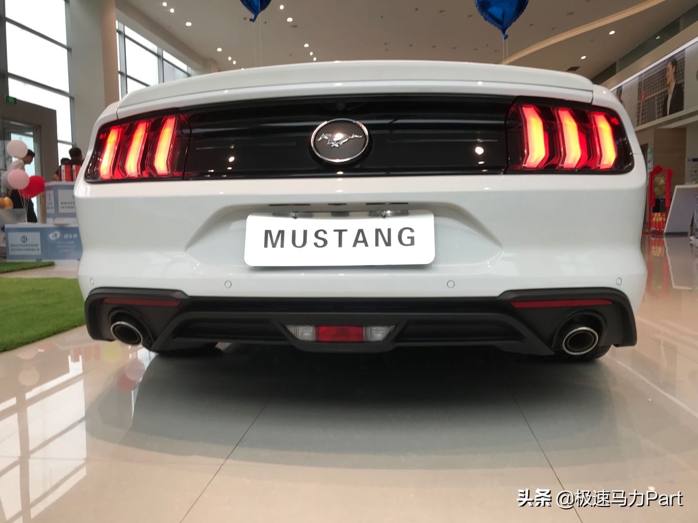 2019野马2.3t暗夜骑士评测,19款2.3t野马百公里加速实测