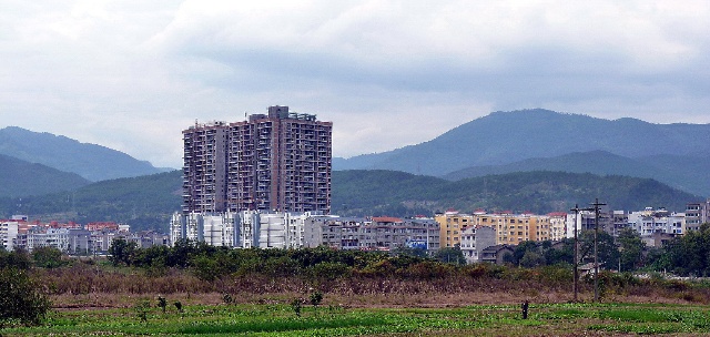 分享老照片，带你走进十年前的宝轮，还是那样的美