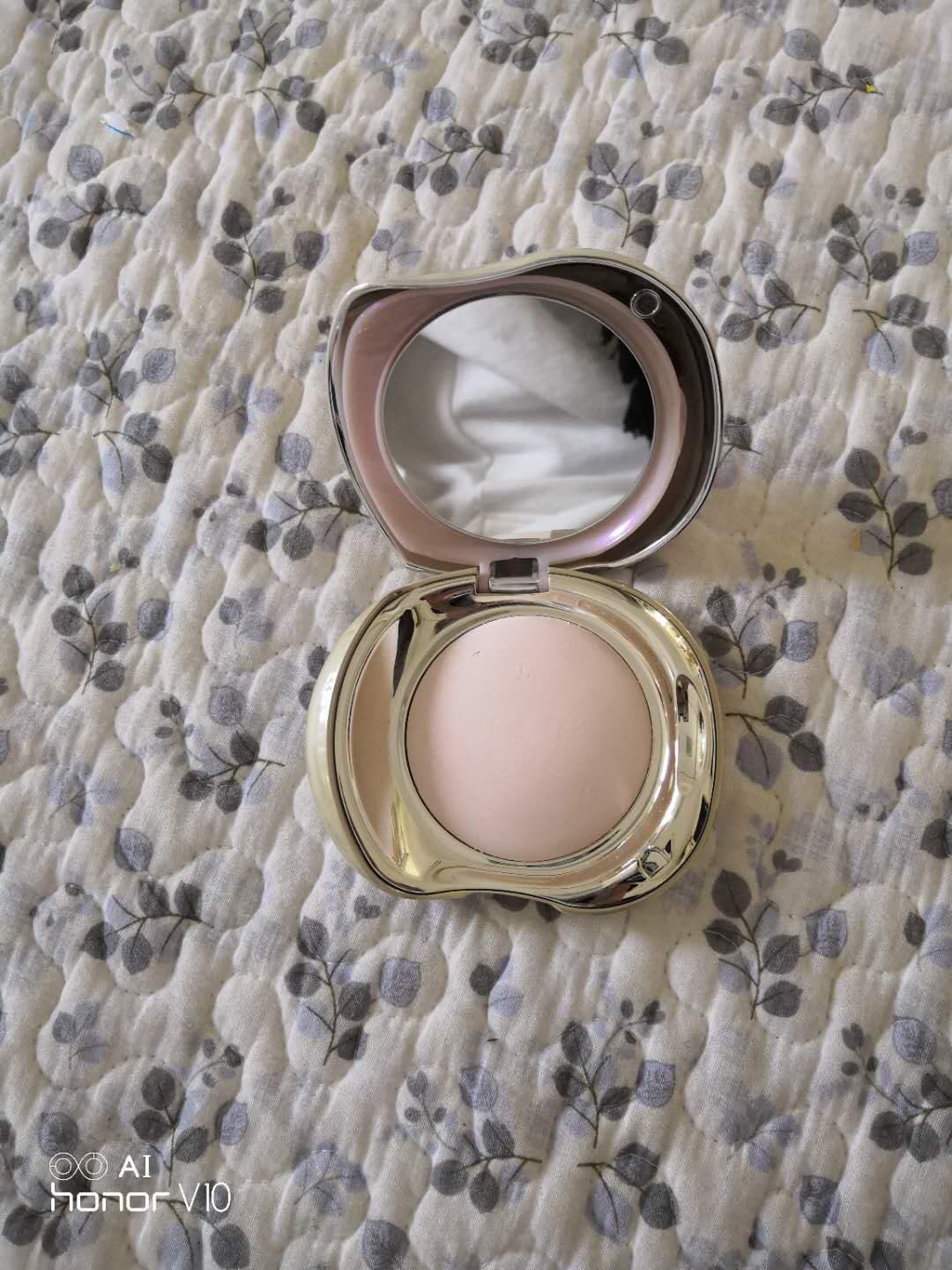 苏秘37度与后系列比较哪个好,苏秘好用还是雪花秀好用