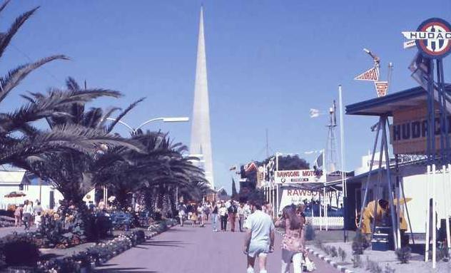 从“非洲面包篮”到“货币当废纸”,津巴布韦经历了什么?