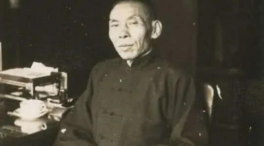 政府抗疫不力,巴西黑帮封城获赞?醒醒,真实黑帮可没这么正能量