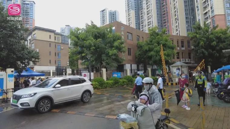 路堵心也堵,路堵心堵