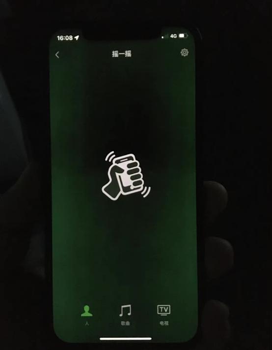 iphone13照片黑斑,iphone13照片马赛克问题解决了吗