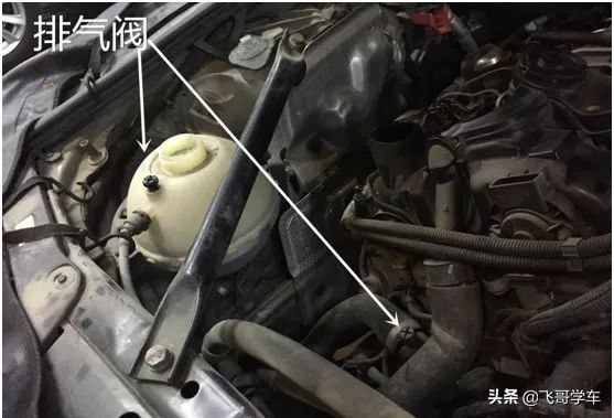 宝马f18保养完抖动,宝马f18十四万公里要换什么