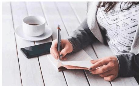 月薪5千每天加班的工作,月薪5千的人加班