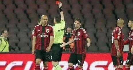 梅西的红牌纪录,梅西补时点球绝杀瓦伦西亚