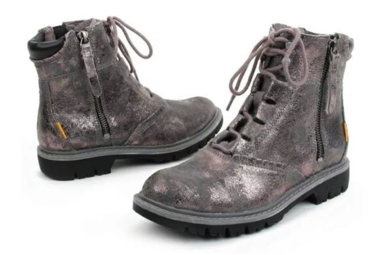 天冷了穿什么鞋最好女,天冷穿什么鞋能保暖