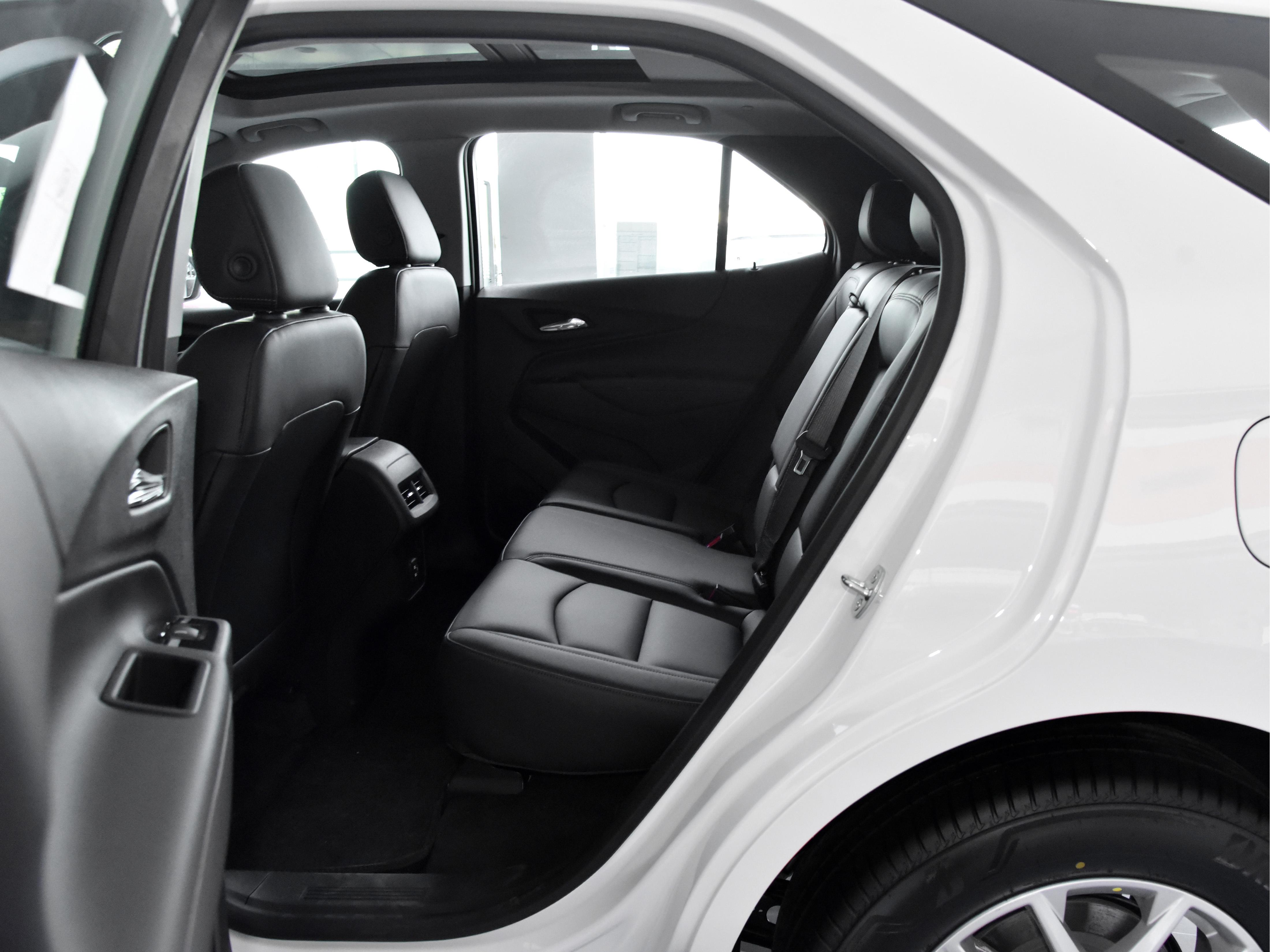 18款雪佛兰探界者四驱越野测试,合资省油的suv十万元左右