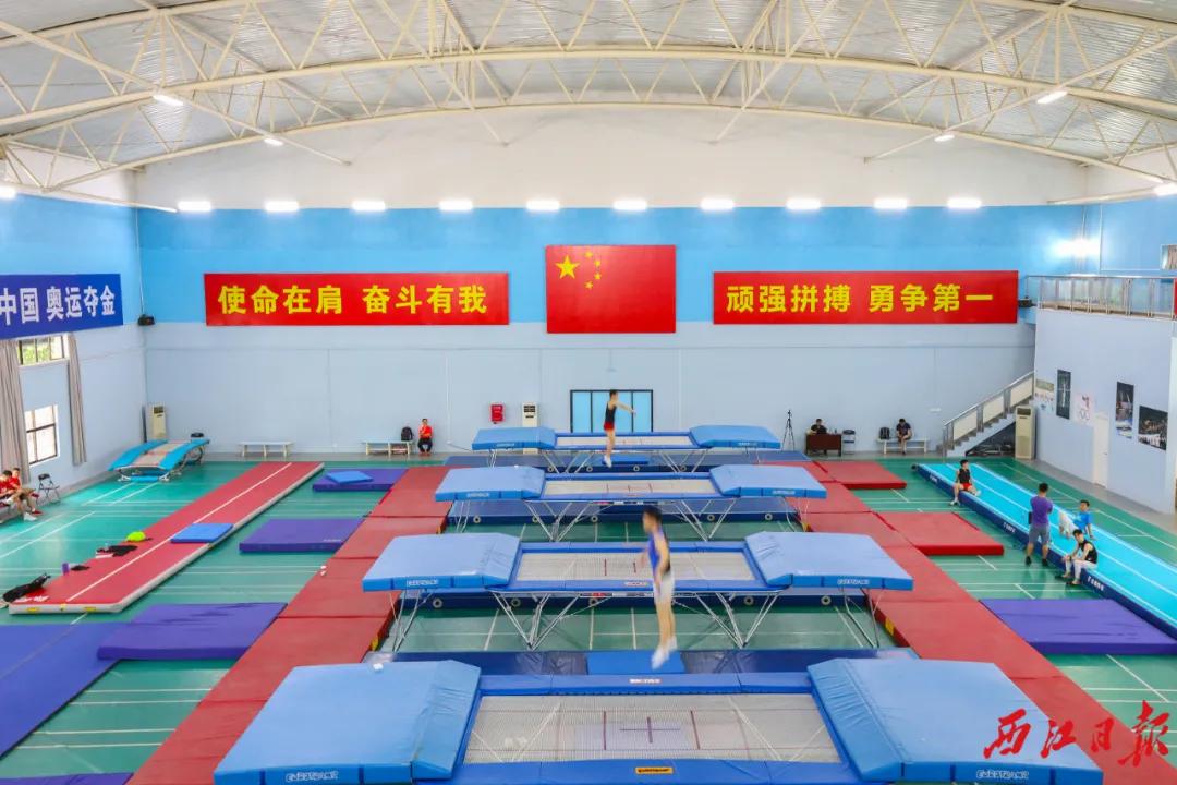 蹦床运动肇庆,广东省蹦床运动训练基地
