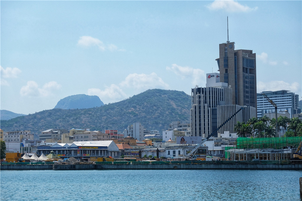 毛里求斯陈小春,毛里求斯马克吐温