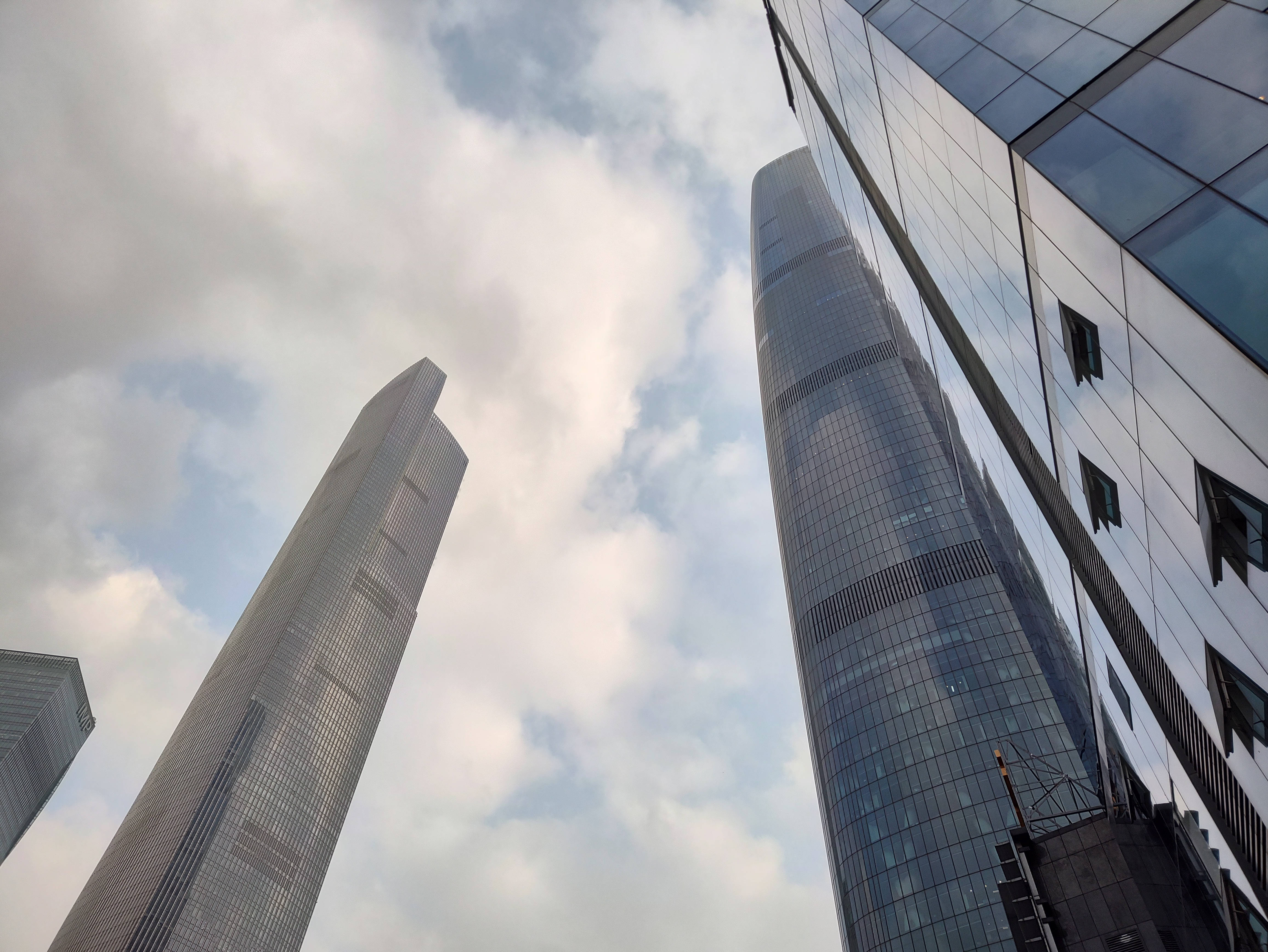 摩托罗拉edges压得住骁龙870吗,motoedgespro真实体验