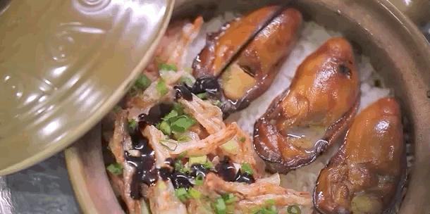 香港最出名金蚝虾干煲仔饭,金蚝虾干煲仔饭