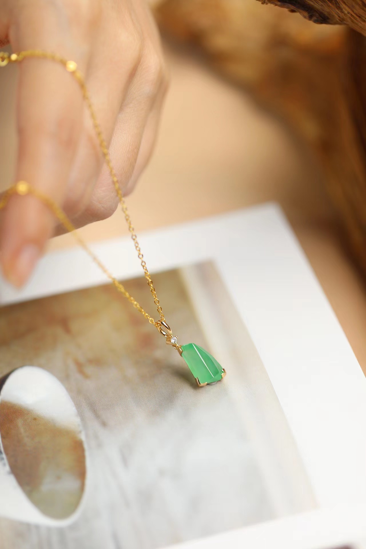 以长方形为灵感的首饰设计,几何元素的首饰