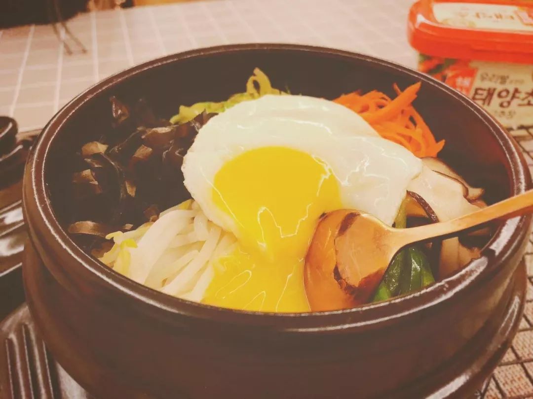 韩国石锅拌饭详细介绍,石锅拌饭4人餐