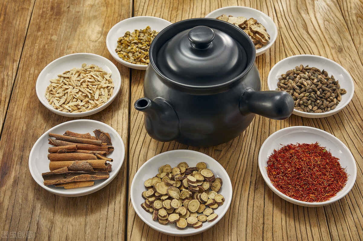 国医大师李振华治“口苦”的方子，改善口苦、体胖、爱生气