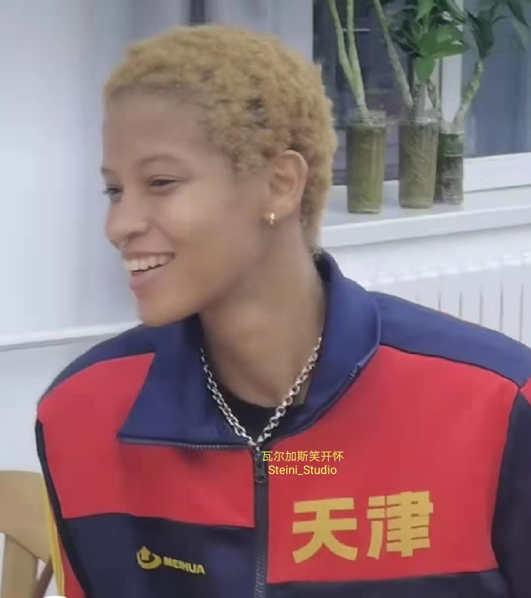 流浪江湖的古巴女排天才，能不能在天津找到“家”？