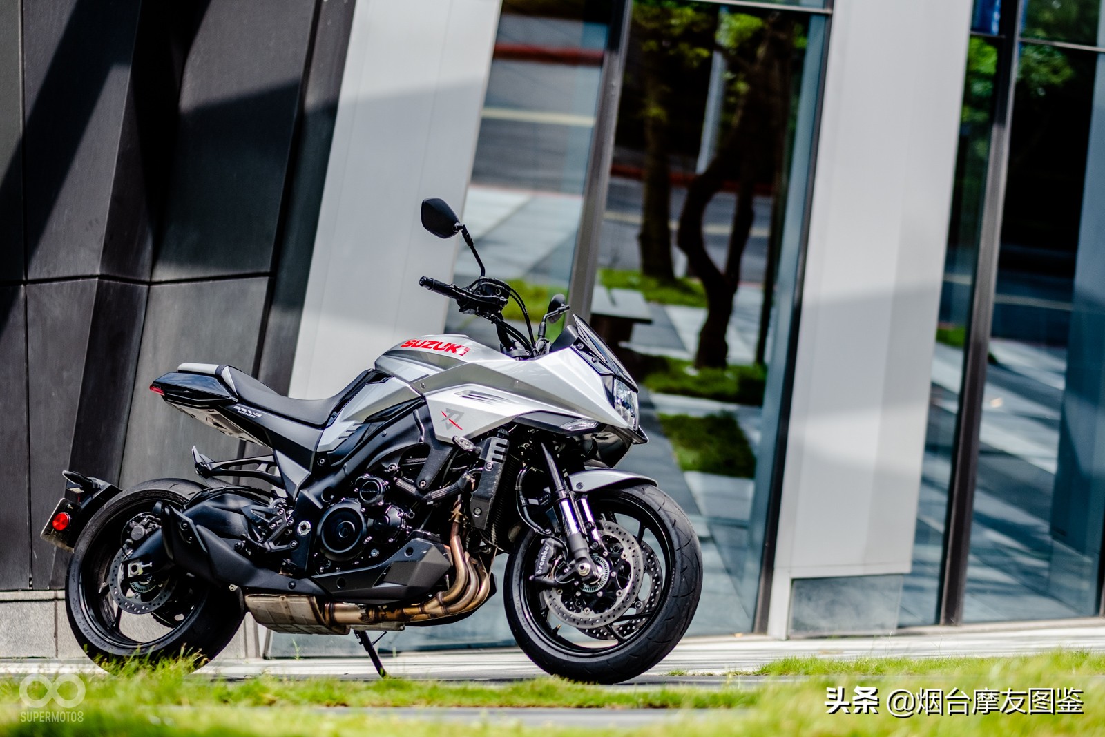 好久不见,铃木摩托国内发布V型双缸运动街车SV650/X