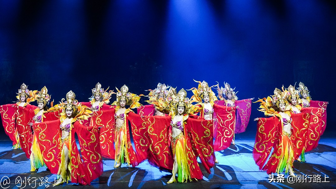 这个夏日尽情的嗨起来,这个夏天尽情玩耍