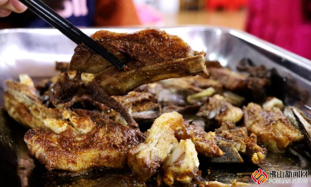 丽湾农庄狮山店烤全羊,狮山小塘烤全羊视频